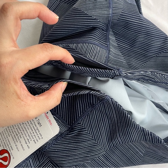 lululemon athletica | Speed Up Tight in Etch Hail Midnight Navy, 8 - Picture 8 of 9